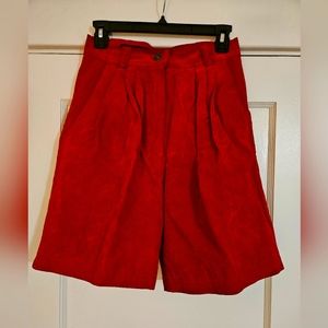 Vintage 90's 100% Leather Suede Shorts Size 7/8